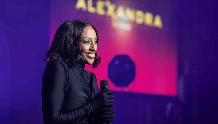 Alexandra Burke performing at the Starry Night Gala 2025