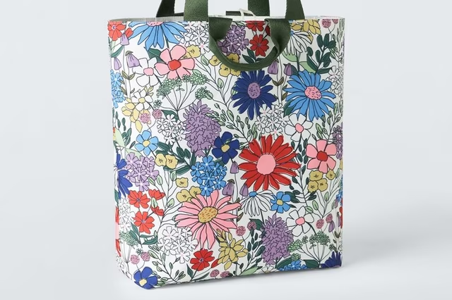 Floral printed tote bag