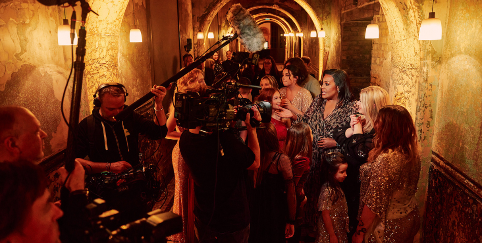 Alison Hammond backstage with Young Carers Aloud choir