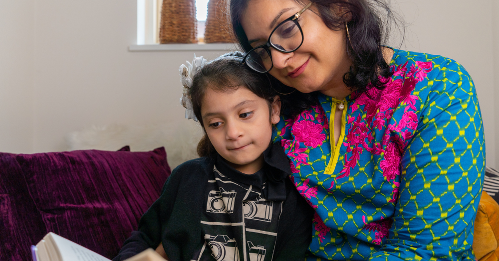 mum and child reading 1200 x 800